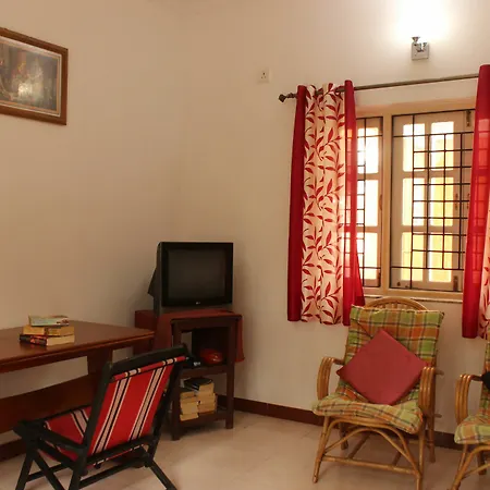 Oyo 9277 Studios Near Candolim Beach